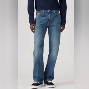 NWOT Levi’s Men’s 527 Bootcut Jeans. 34” W x 34” L